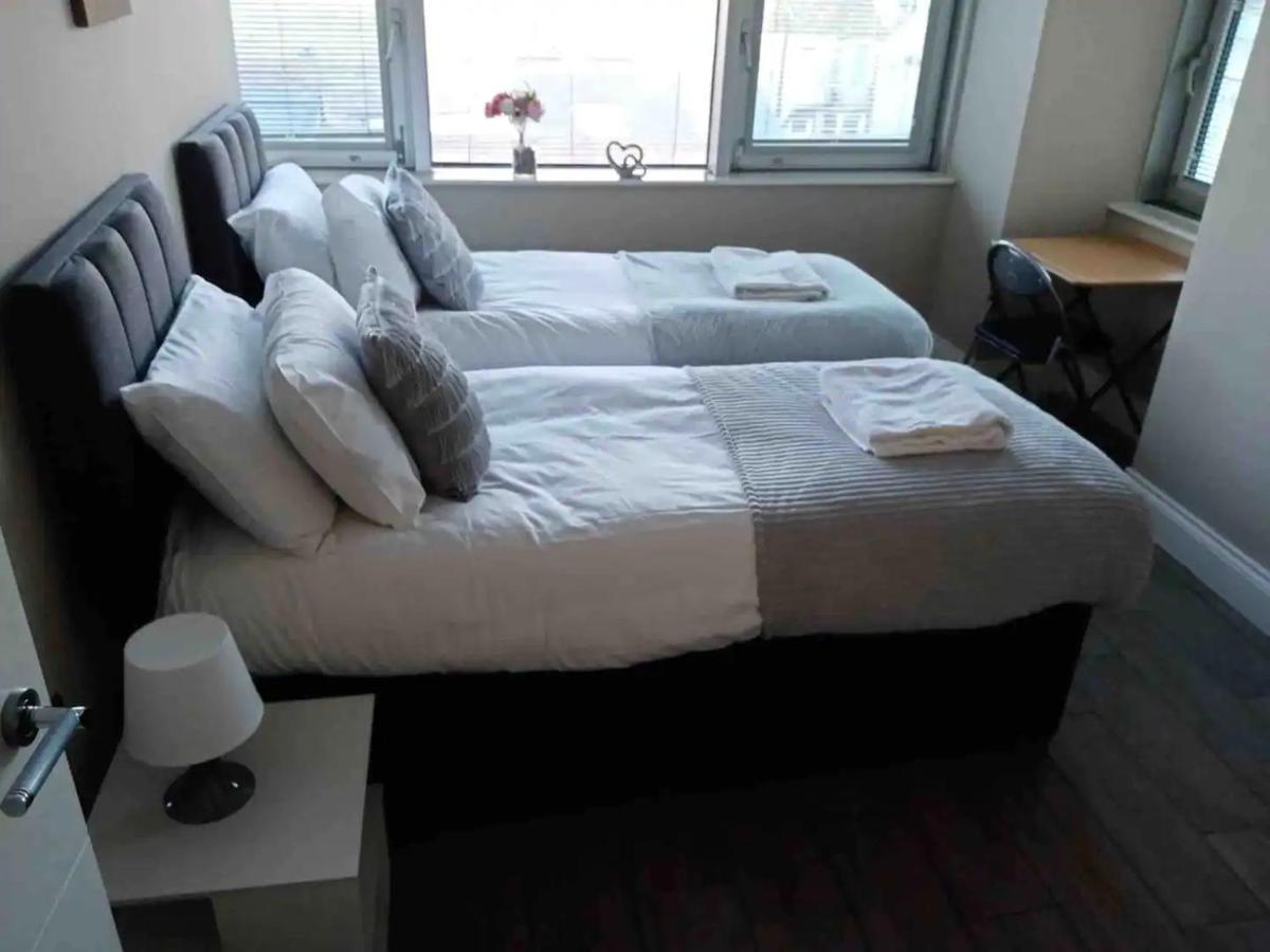 Beautiful Apartment Very Close To The Beach Hove Buitenkant foto